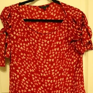 Red floral Top